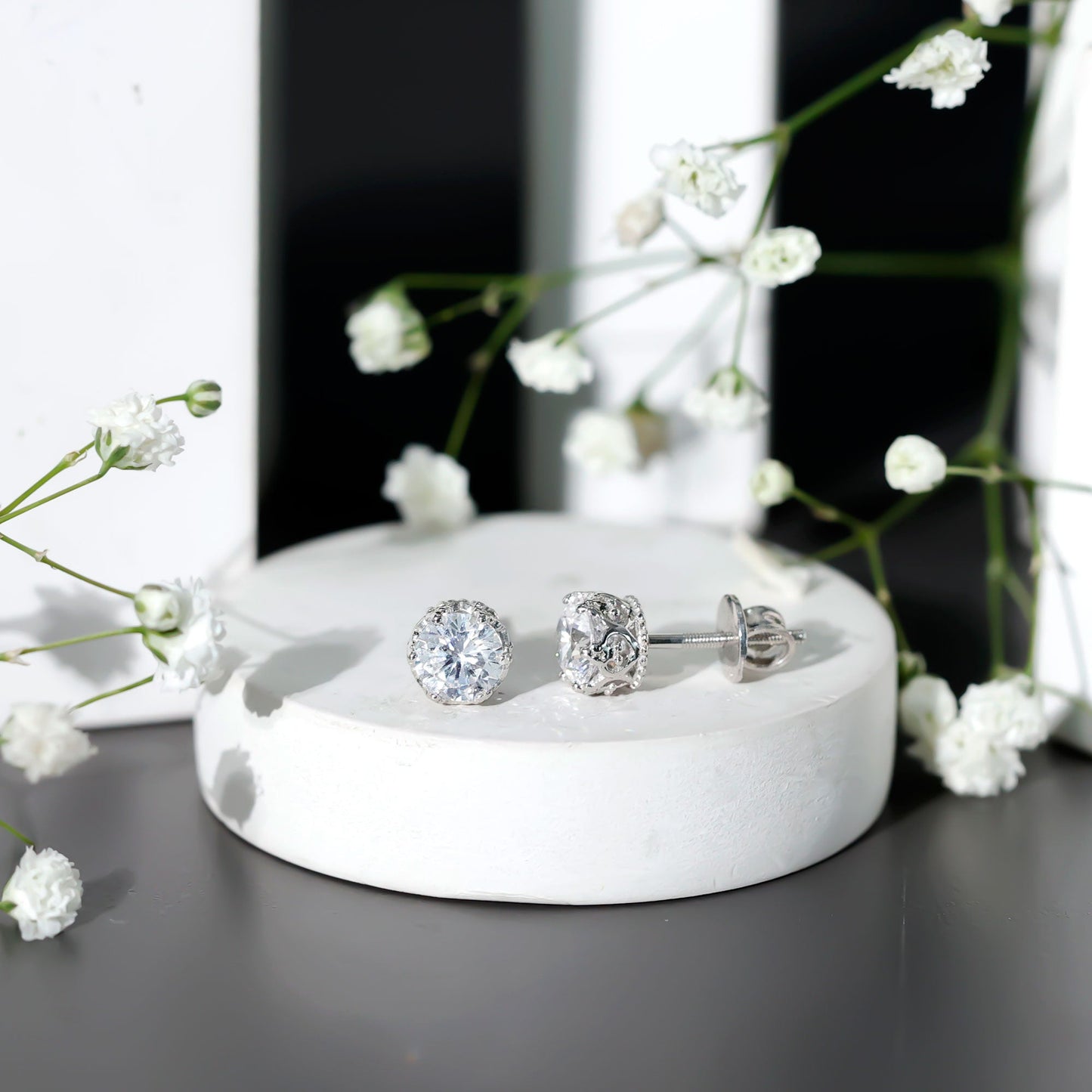 2 CT Round Cut Zircon Solitaire Stud Earrings in Crown Setting