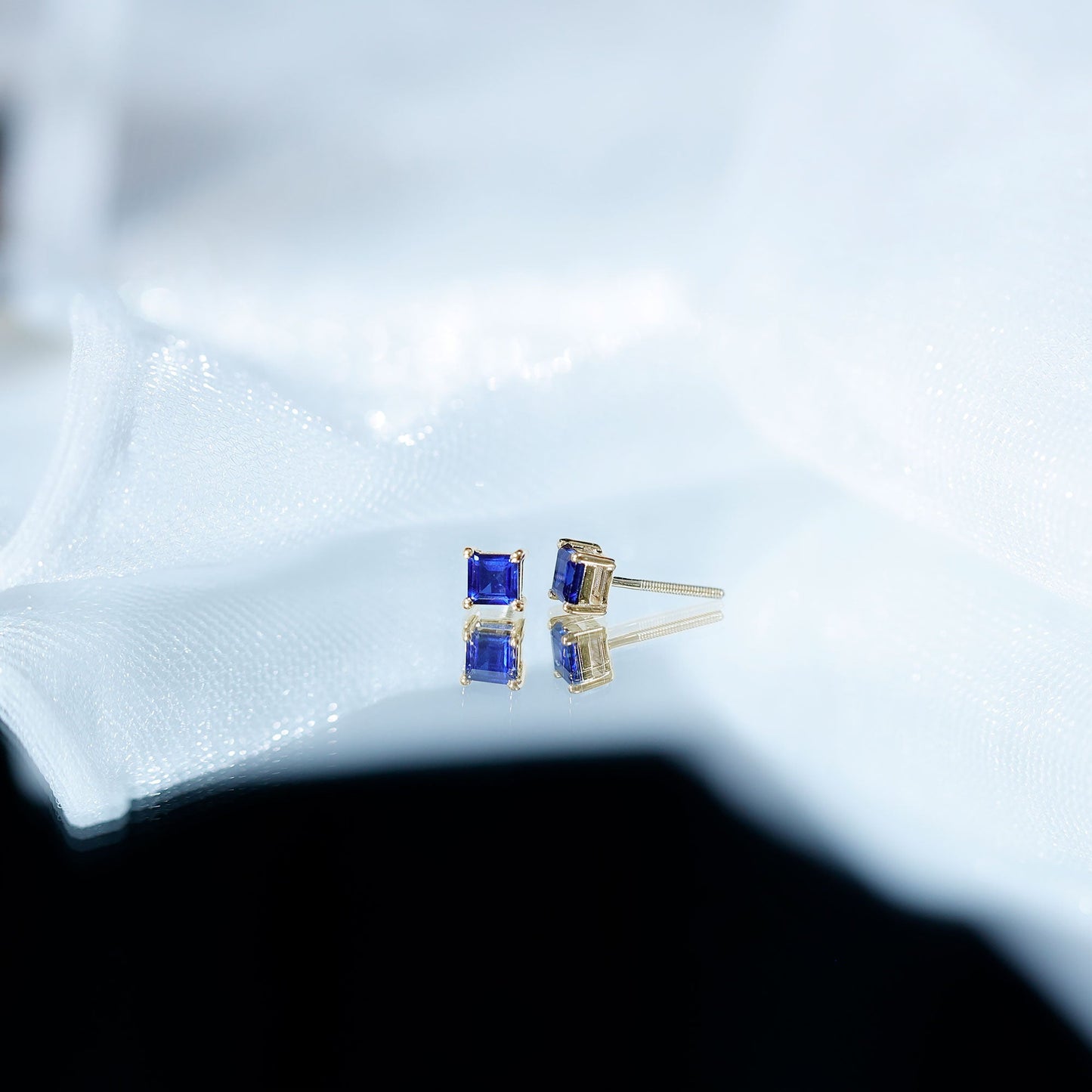1 Carat Solitaire Blue Sapphire Princess Cut Stud Earrings