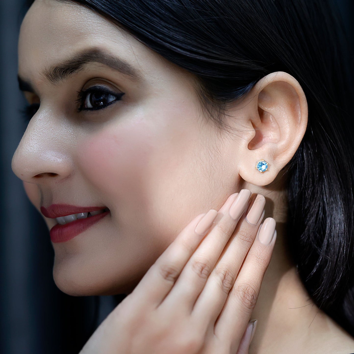 1.5 Carat Round Aquamarine Solitaire Stud Earrings
