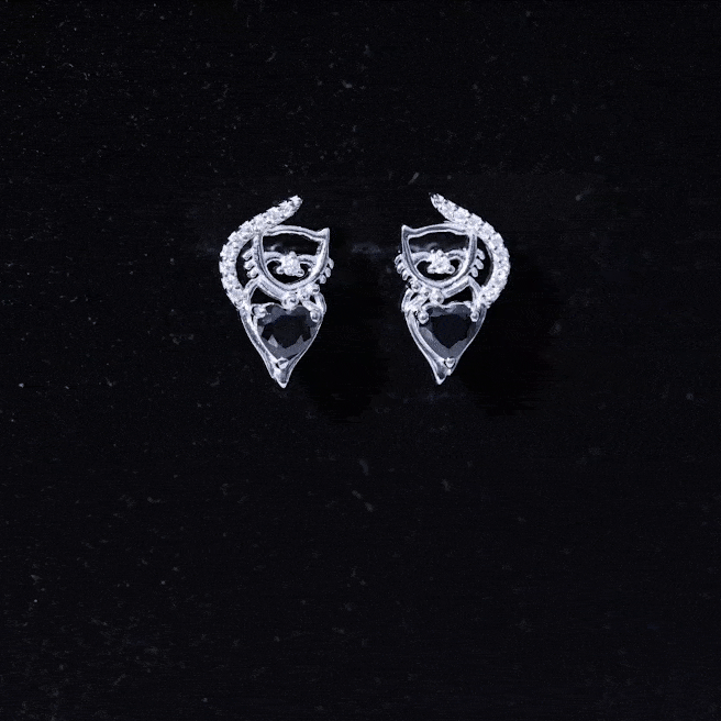 Heart Shape Black Onyx Cat Stud Earrings