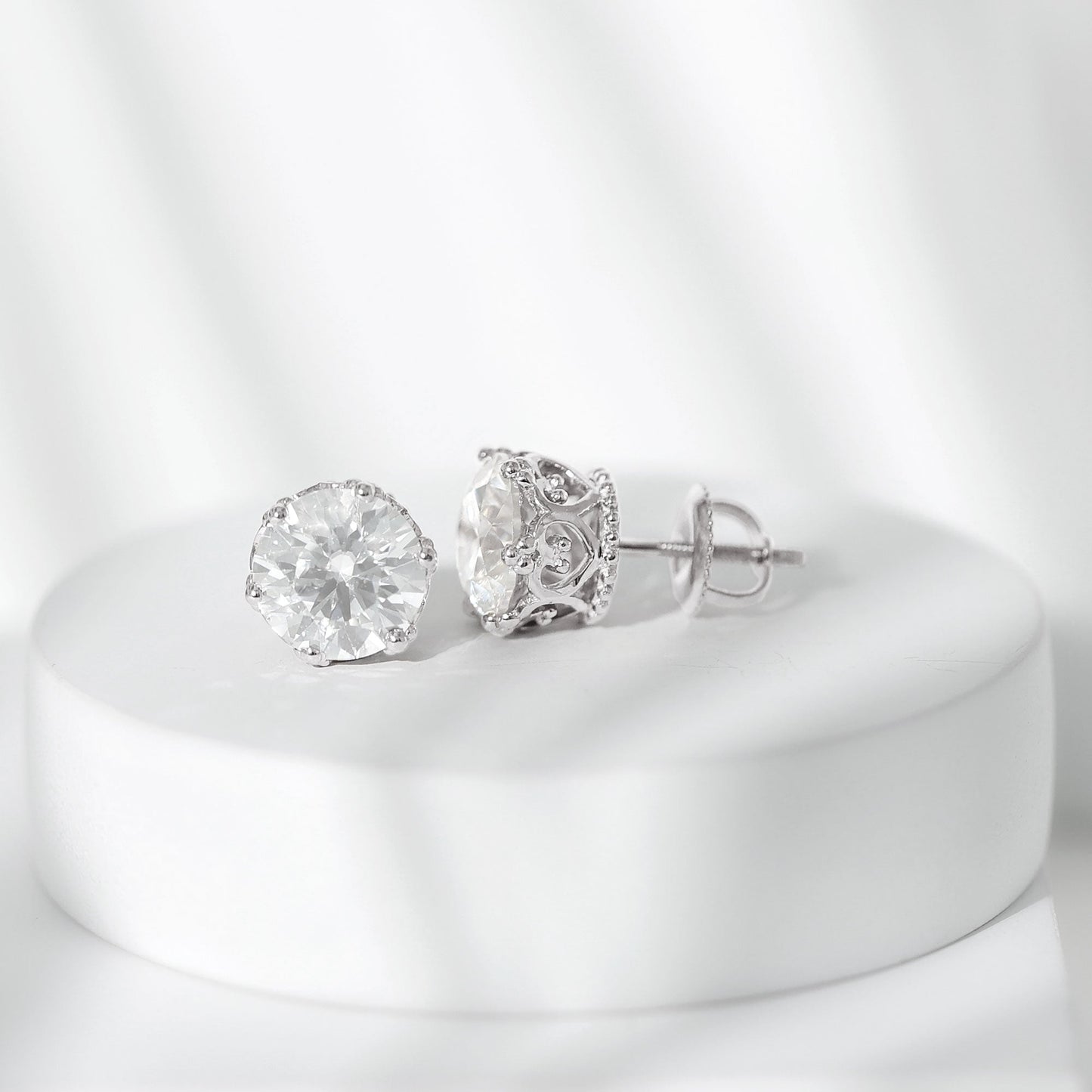 6 MM Round Shape Moissanite Stud Earrings in Crown Setting