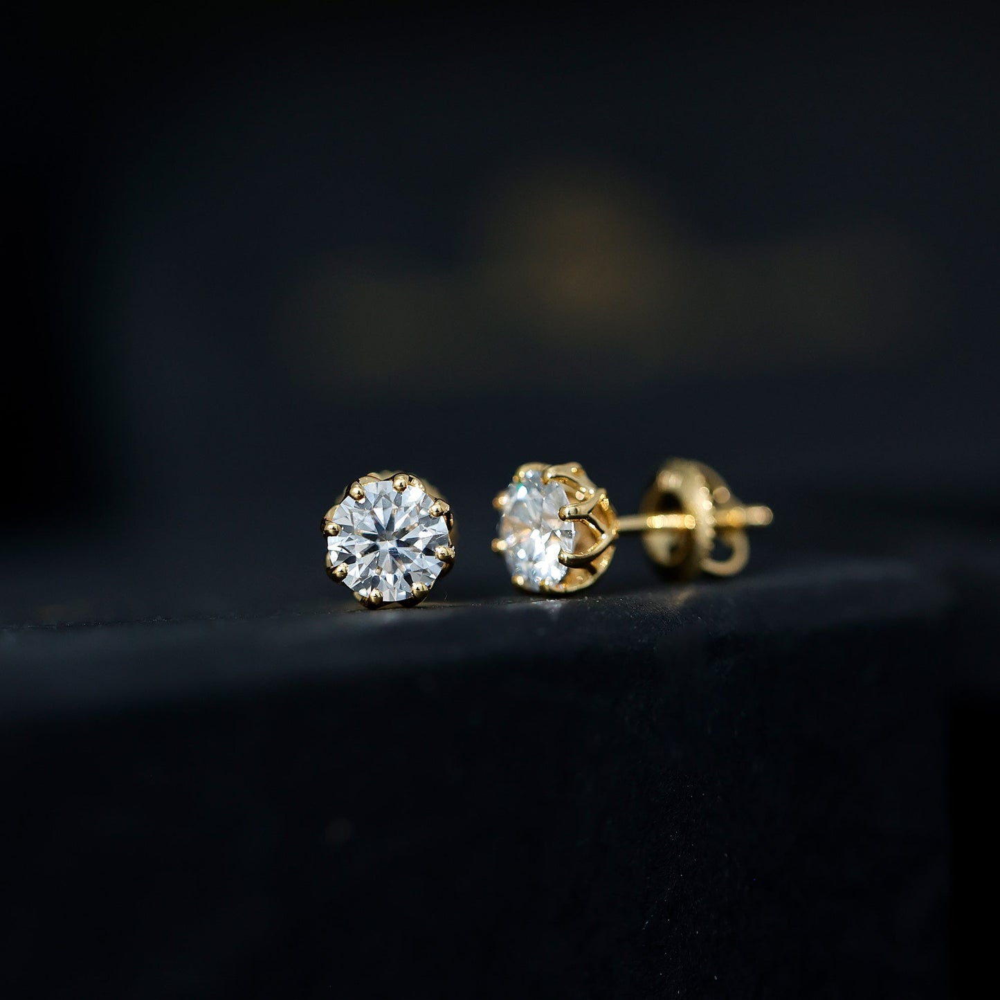 Certified Brilliant Cut 2 CT Moissanite Solitaire Stud Earrings