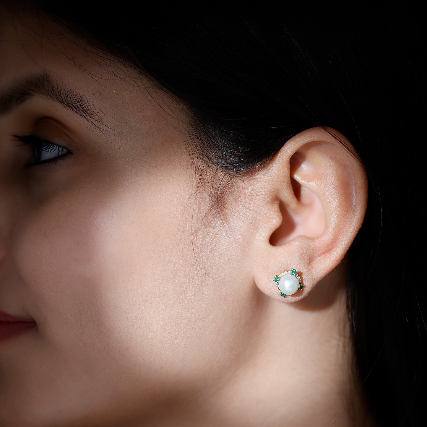 Freshwater Pearl Bridal Stud Earrings with Emerald