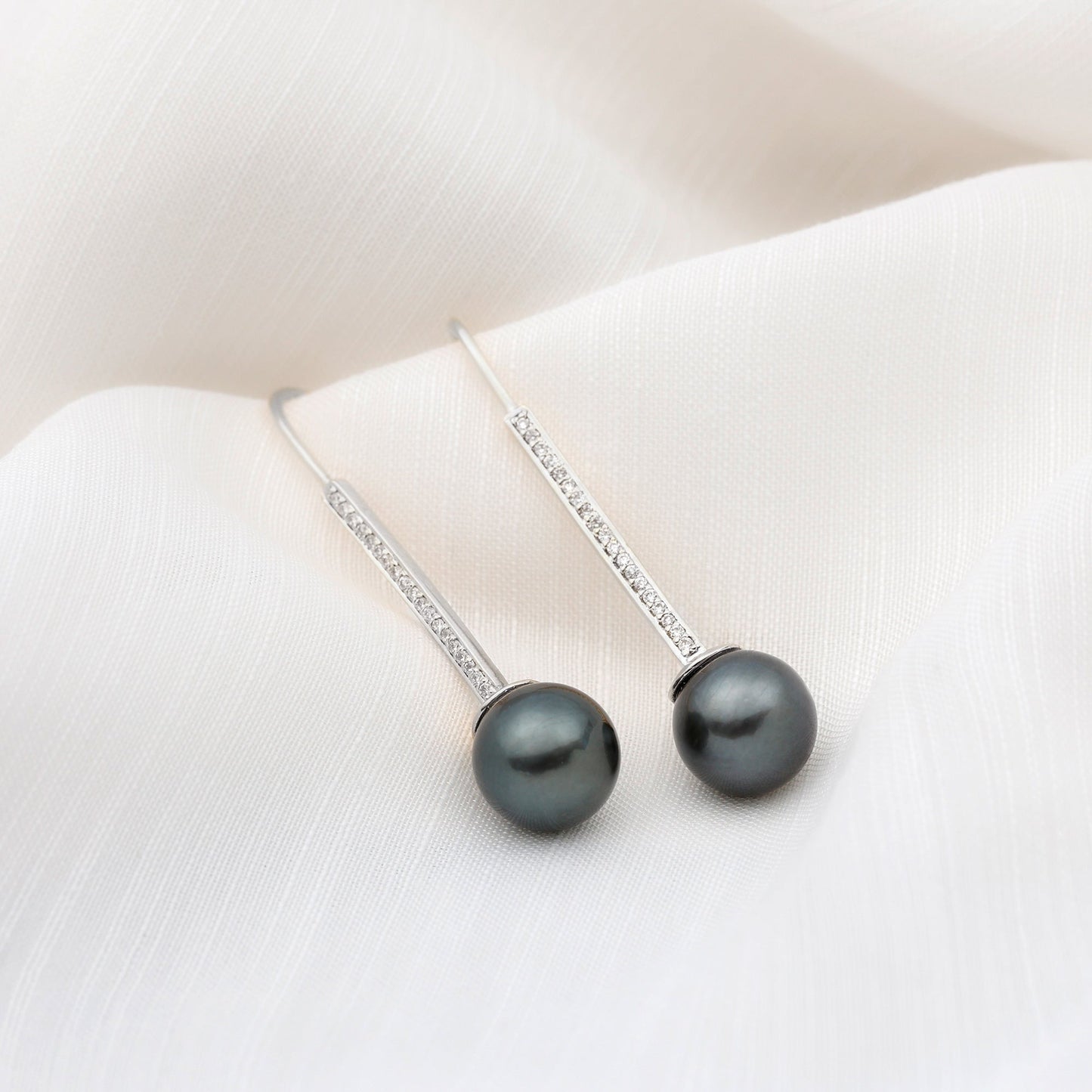 Genuine 16 CT Tahitian Black Pearl and Diamond Dangle Drop Earrings