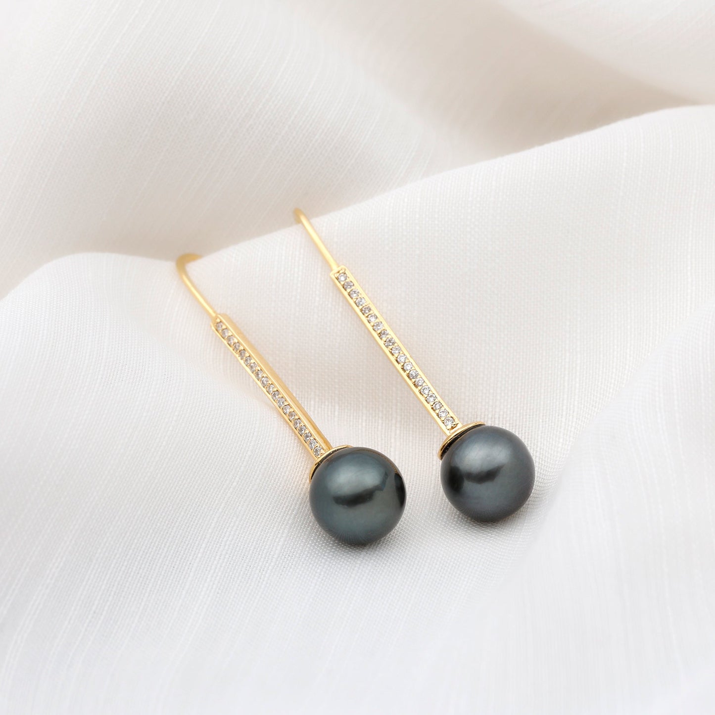 Genuine 16 CT Tahitian Black Pearl and Diamond Dangle Drop Earrings