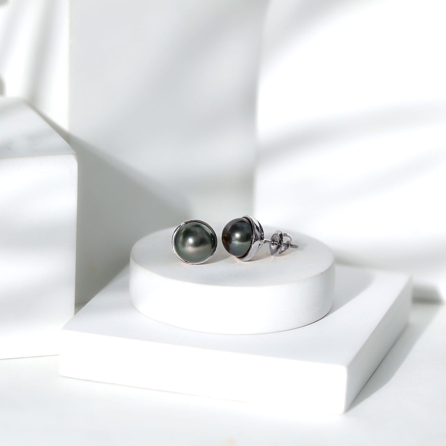Genuine 10MM Tahitian Black Pearl Stud Earring With Certificate