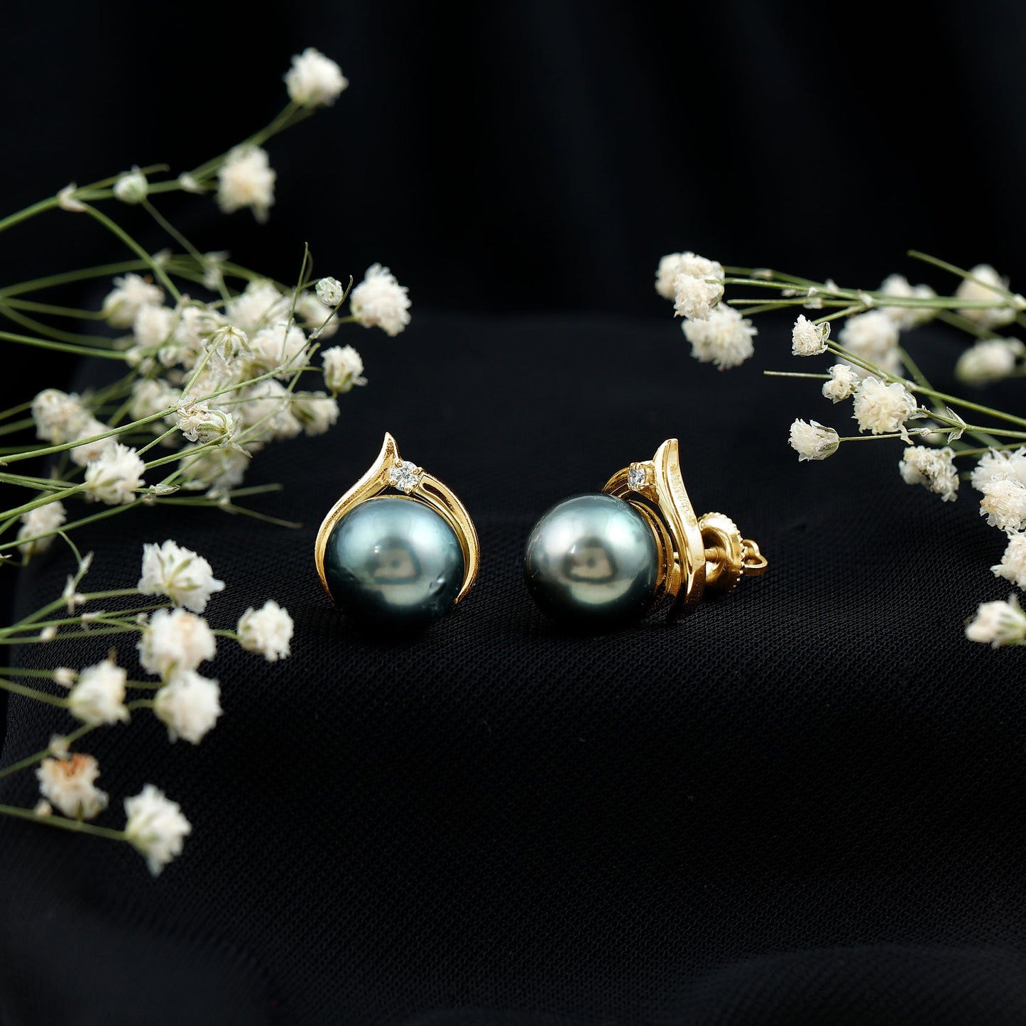 Cultured 15 Carat Tahitian Pearl Bridal Stud Earrings with Diamond