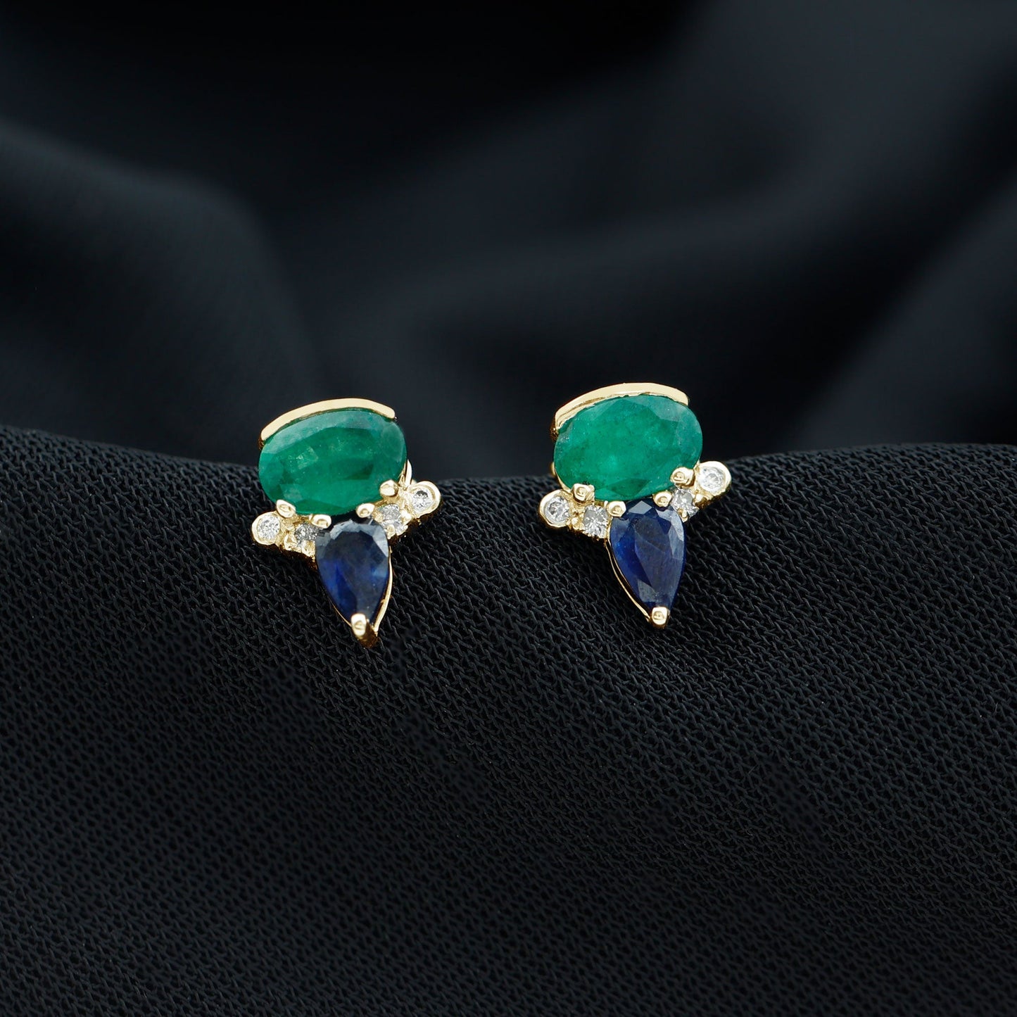 Blue Sapphire and Emerald Vintage Stud Earrings with Diamond