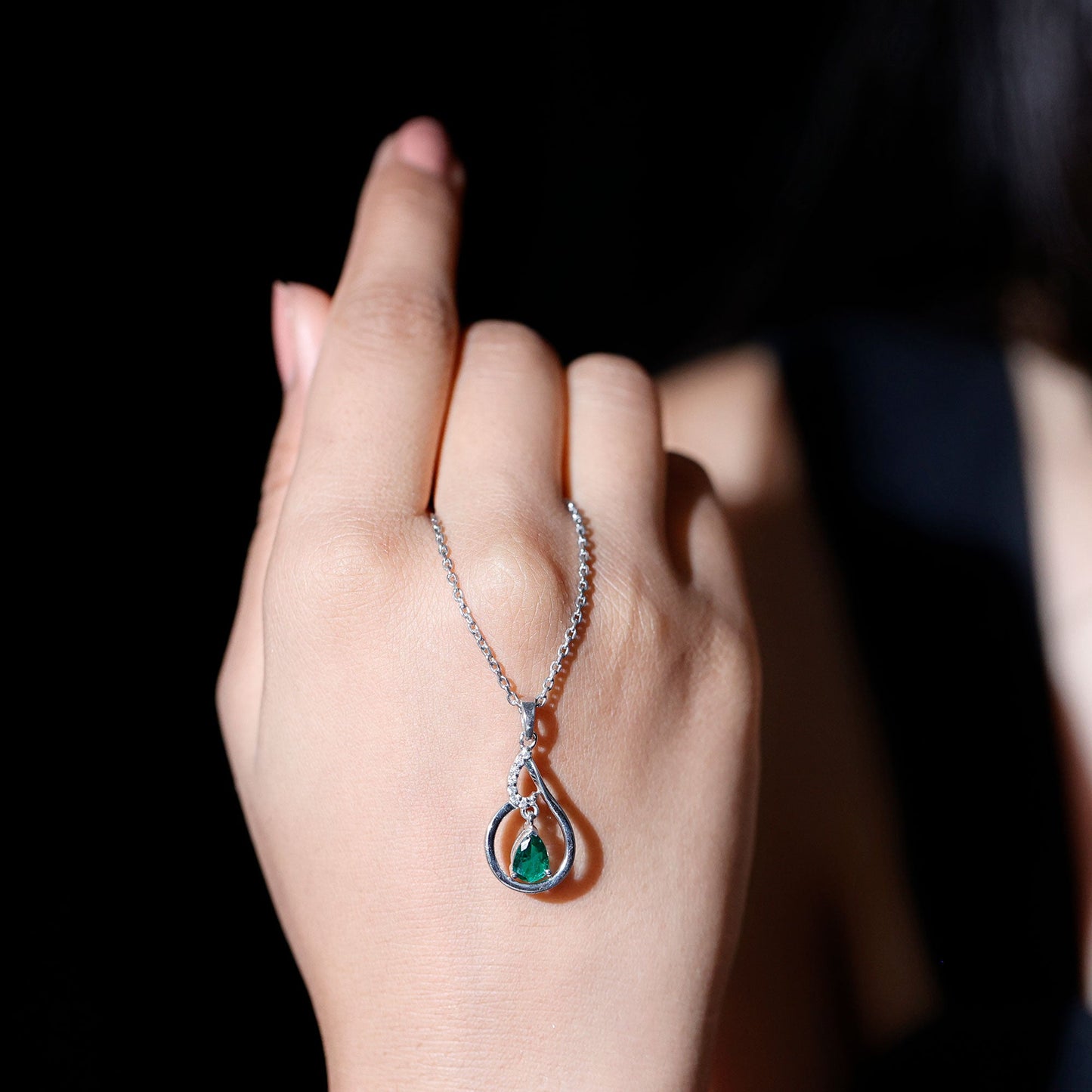 Certified 0.7 Carat Lab Grown Emerald Teardrop Necklace with Chain