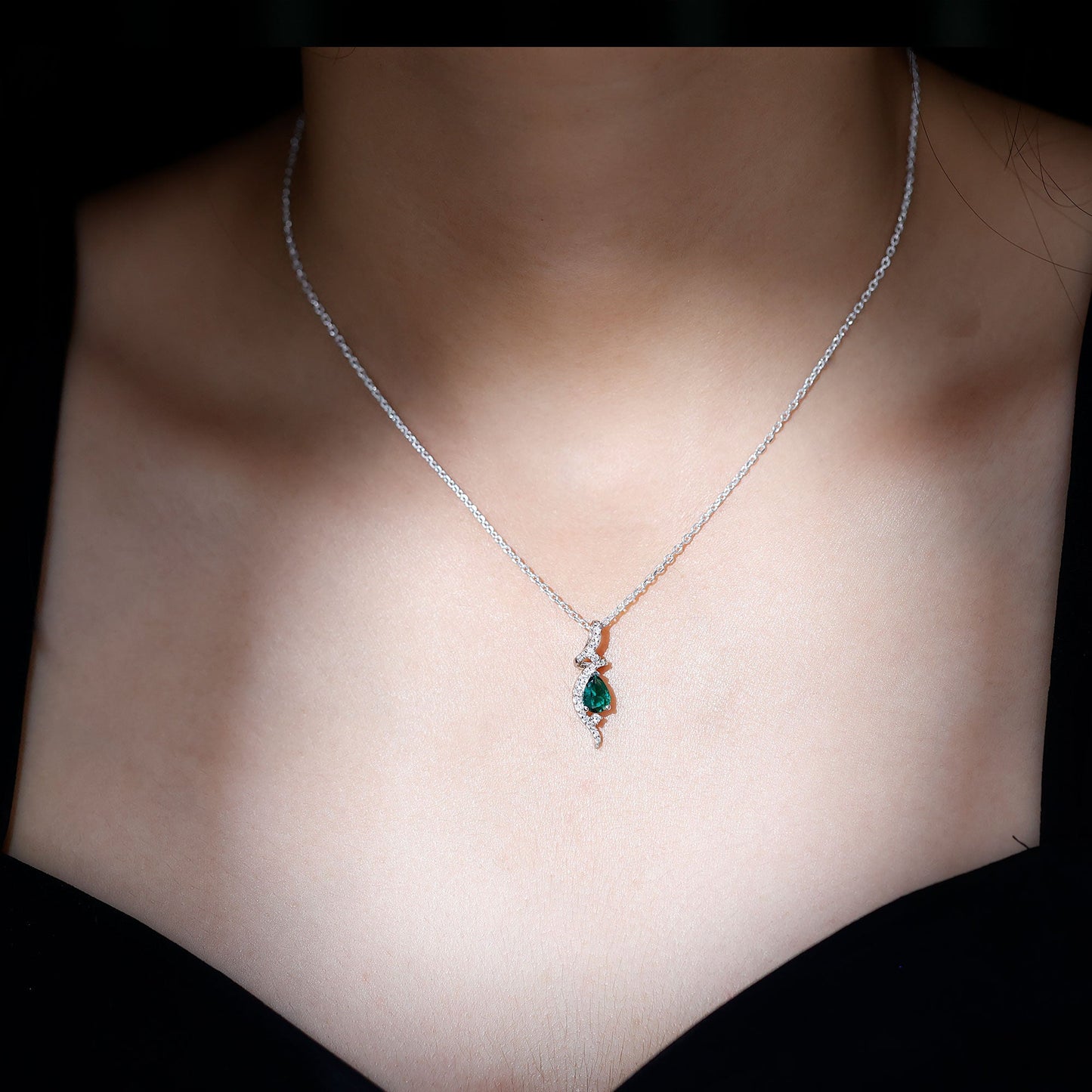 Designer 0.7 Carat Lab Grown Emerald Pear Shaped Necklace in Silver