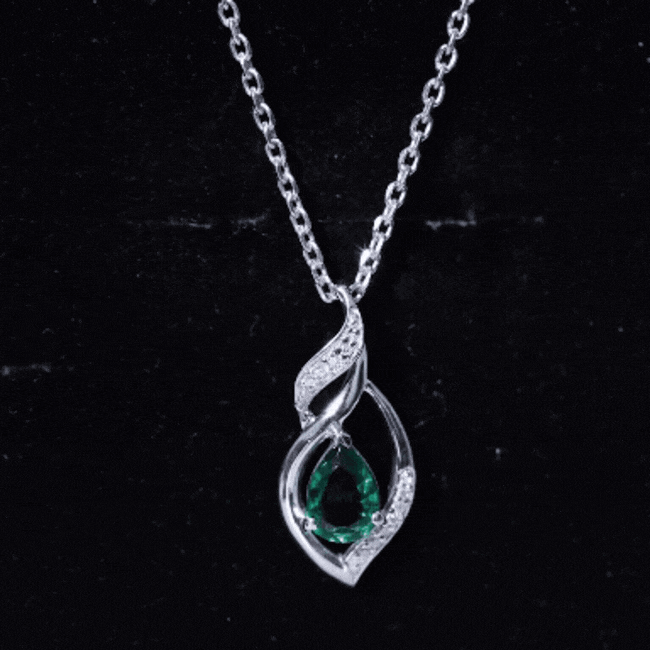 Nature Inspired 0.7 Carat Lab Grown Emerald Necklace with Silver Chain