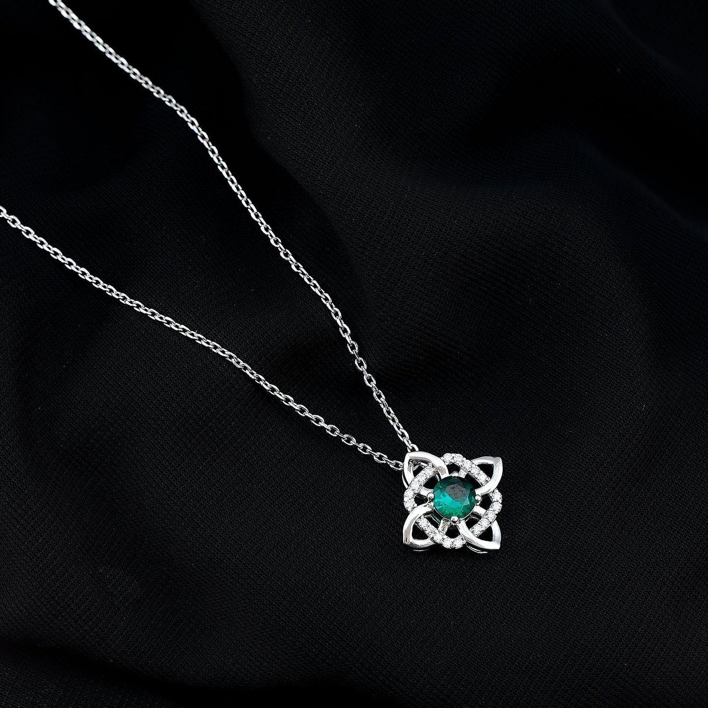 Lab Grown 0.8 Carat Emerald Floral Necklace in Silver