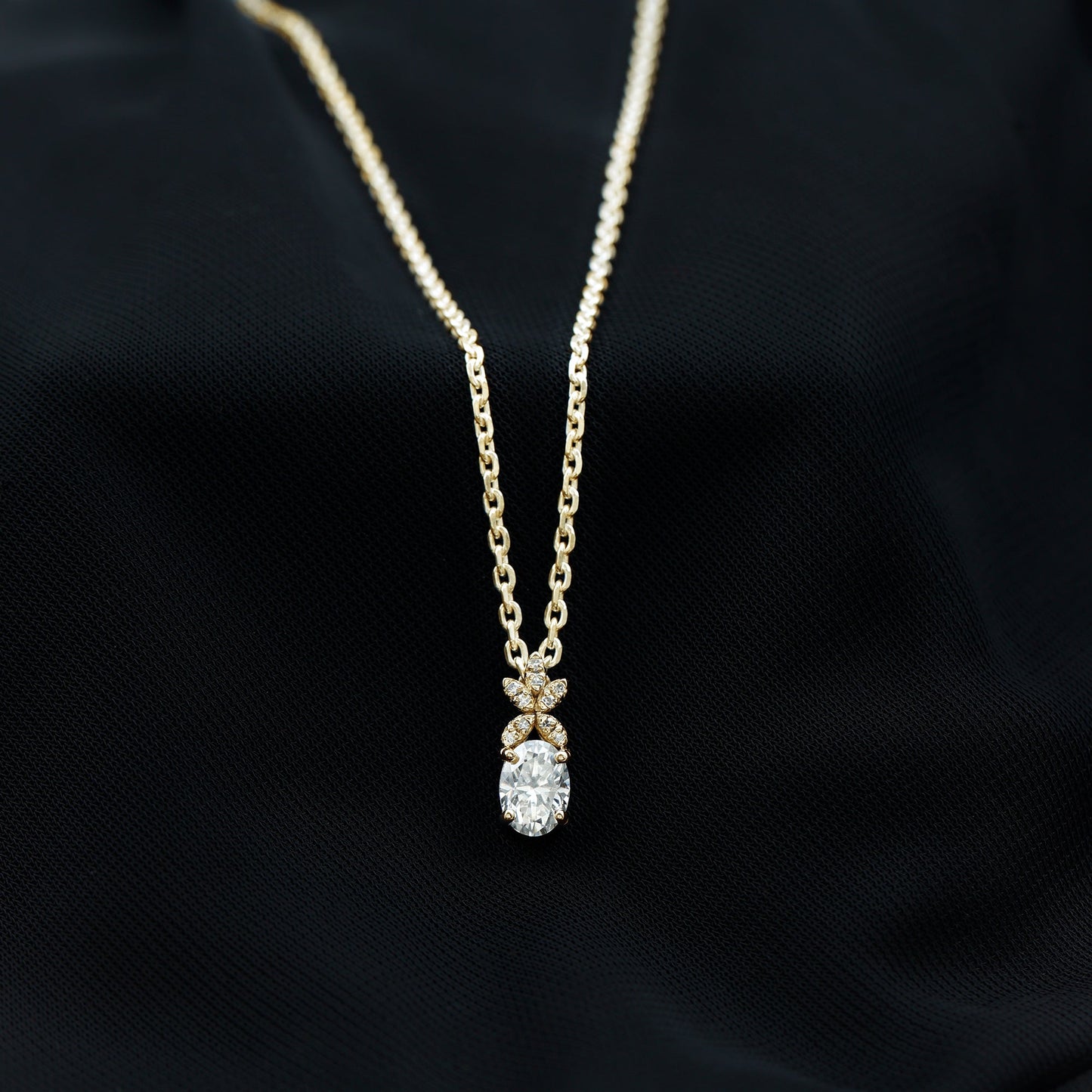 5X7 MM Oval Shaped Lab Grown Diamond Flower Pendant