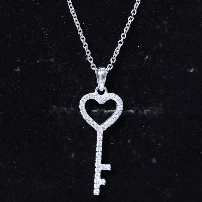 Simple Cubic Zirconia Heart Key Necklace