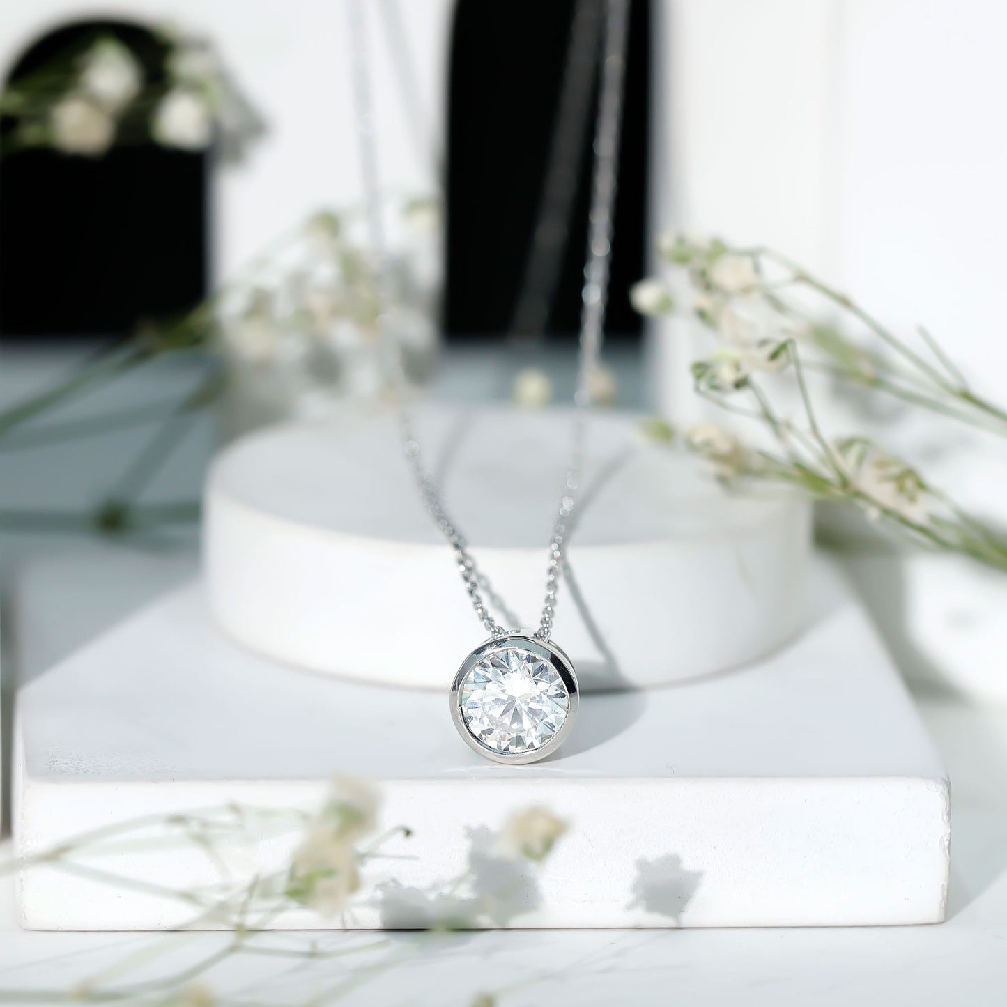 Round Cut 2 Carat Cubic Zirconia Solitaire Necklace