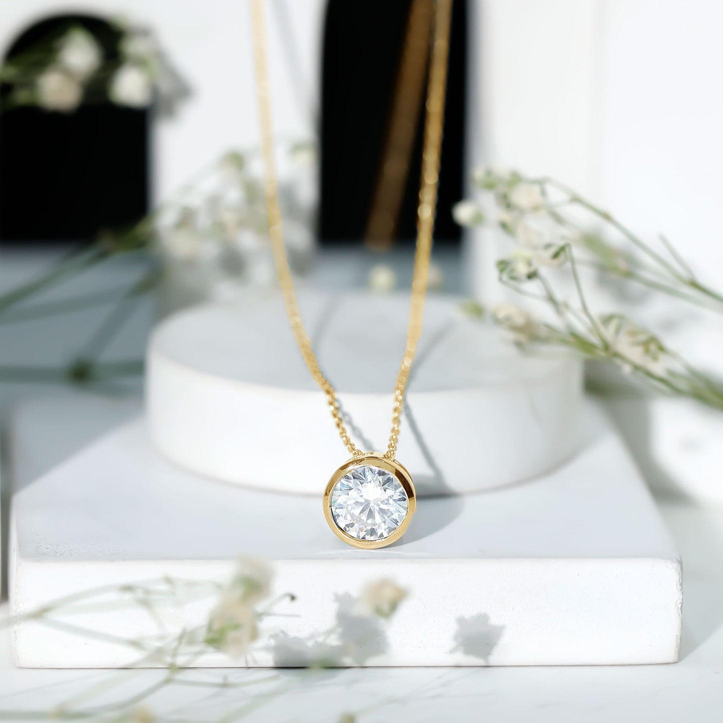 Round Cut 2 Carat Cubic Zirconia Solitaire Necklace