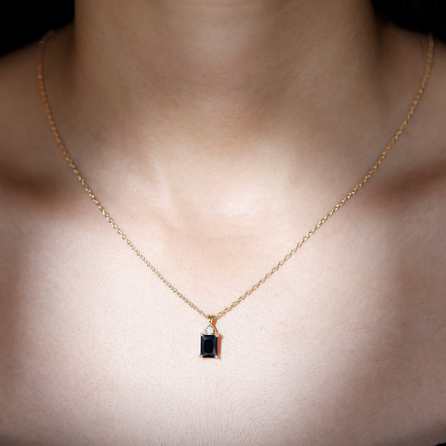 Natural 2 CT Black Onyx Emerald Cut Necklace With Chain