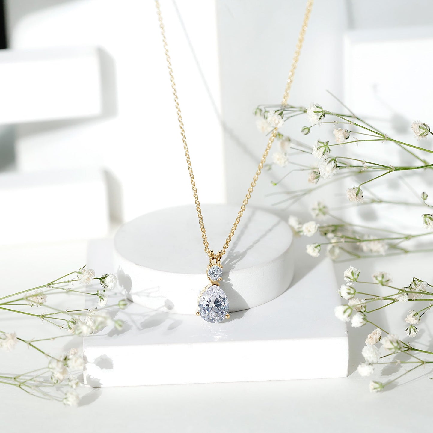 Pear and Round Shaped Zirconia Drop Pendant