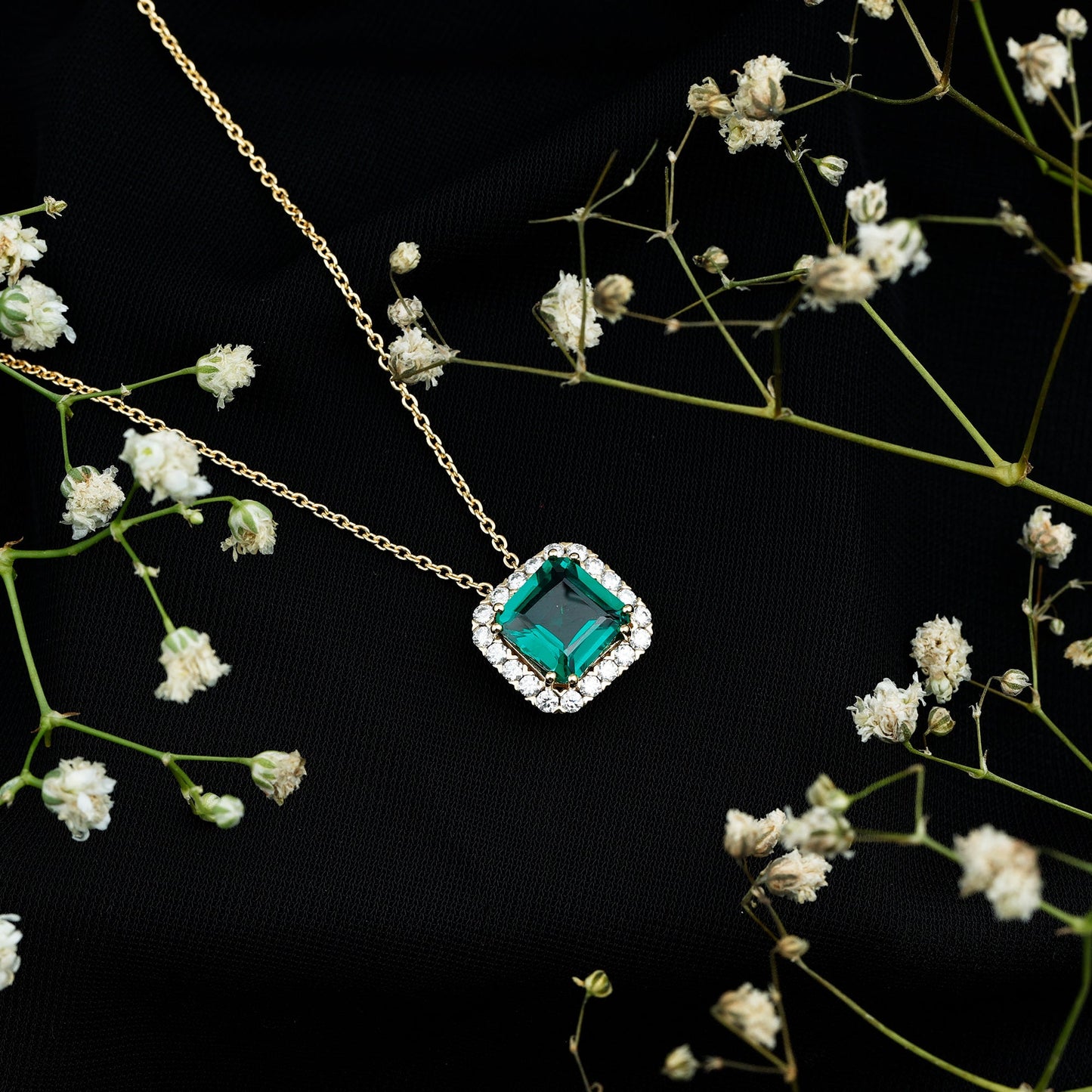 2.5 CT Asscher Cut Lab Grown Emerald Halo Necklace with Moissanite