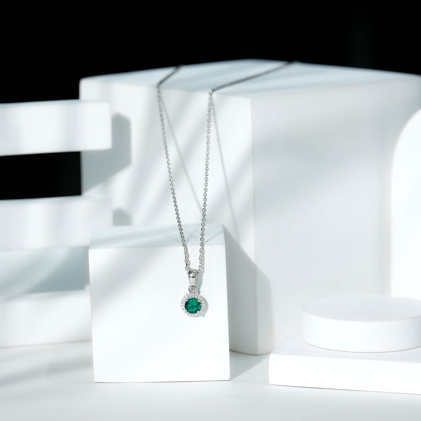 0.8 Carat Lab Created Emerald and Moissanite Halo Necklace with Chain
