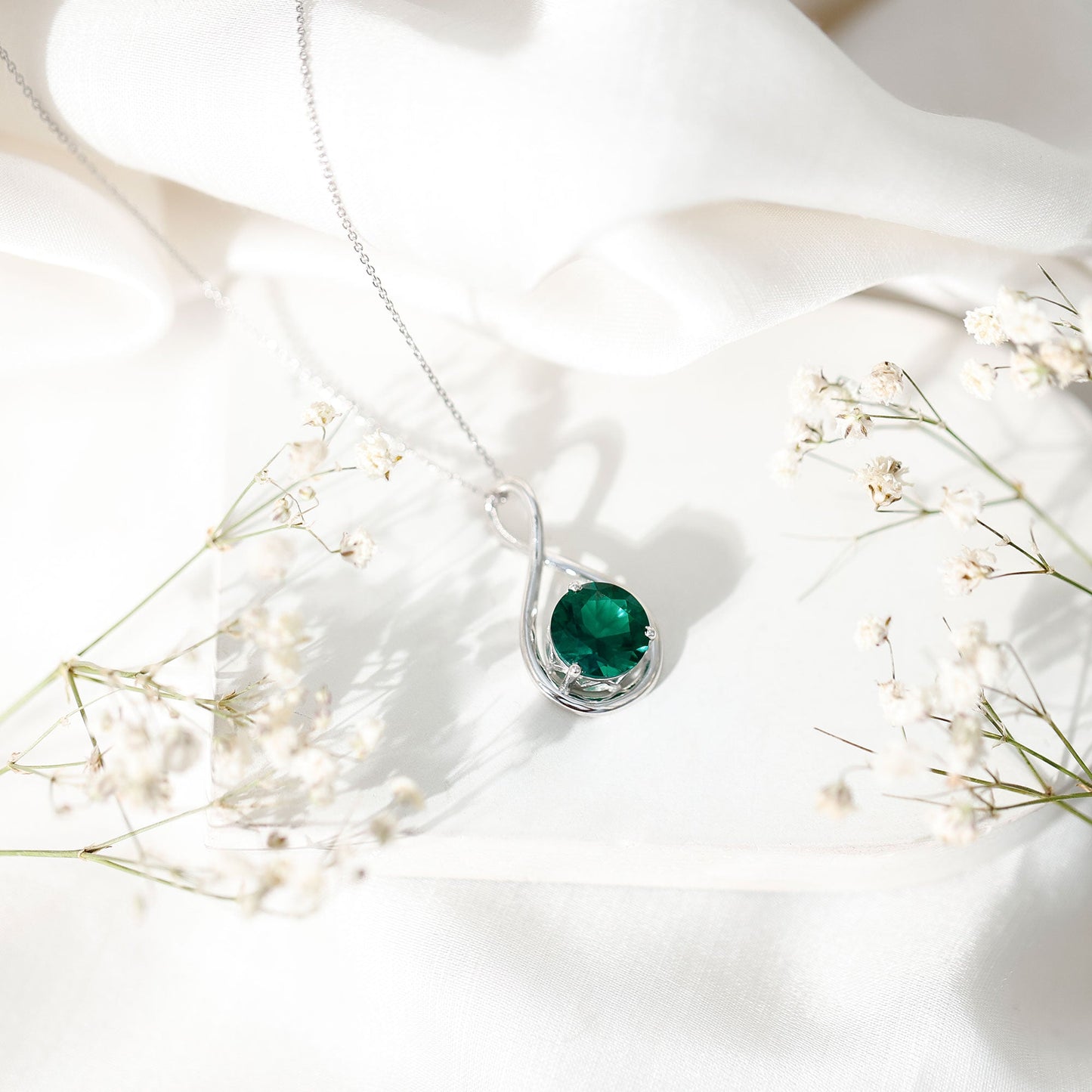 Solitaire 3.5 Carat Lab Grown Emerald Infinity Necklace