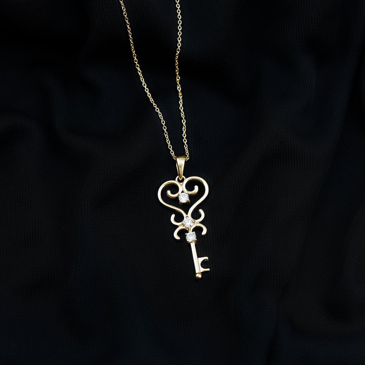 1/4 CT Vintage Zircon Key Pendant Necklace