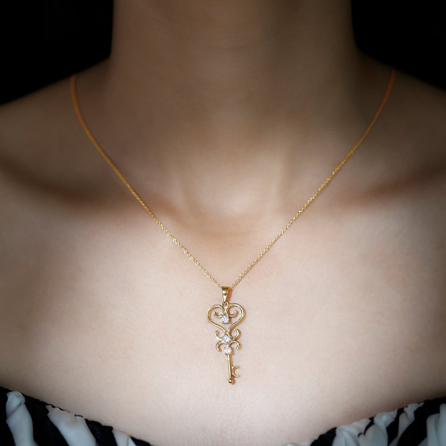 1/4 CT Vintage Zircon Key Pendant Necklace