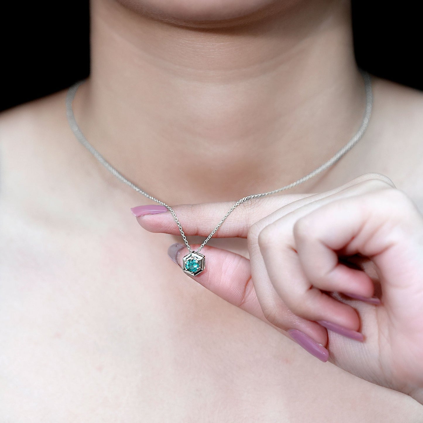 5MM Solitaire Emerald Hexagon Pendant Necklace