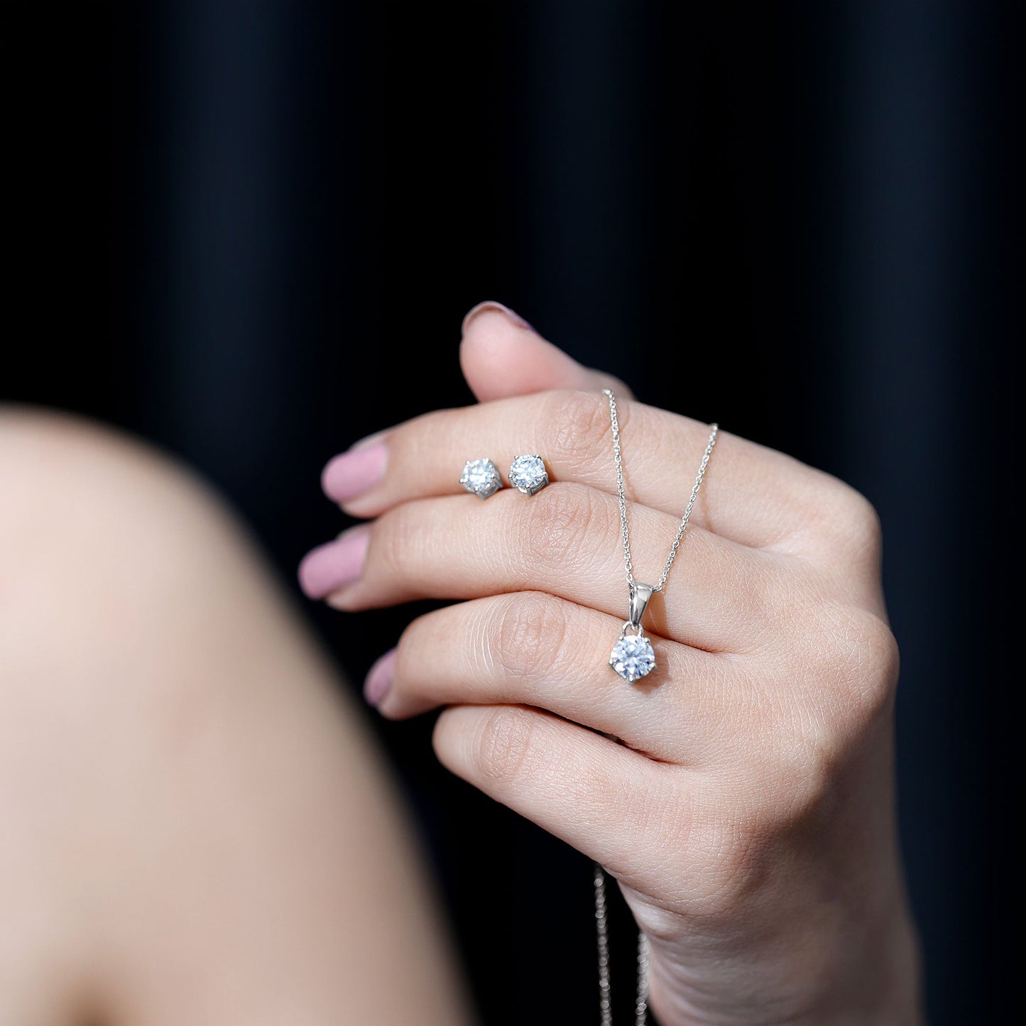 2 CT Round Shape Moissanite Solitaire Jewelry Set