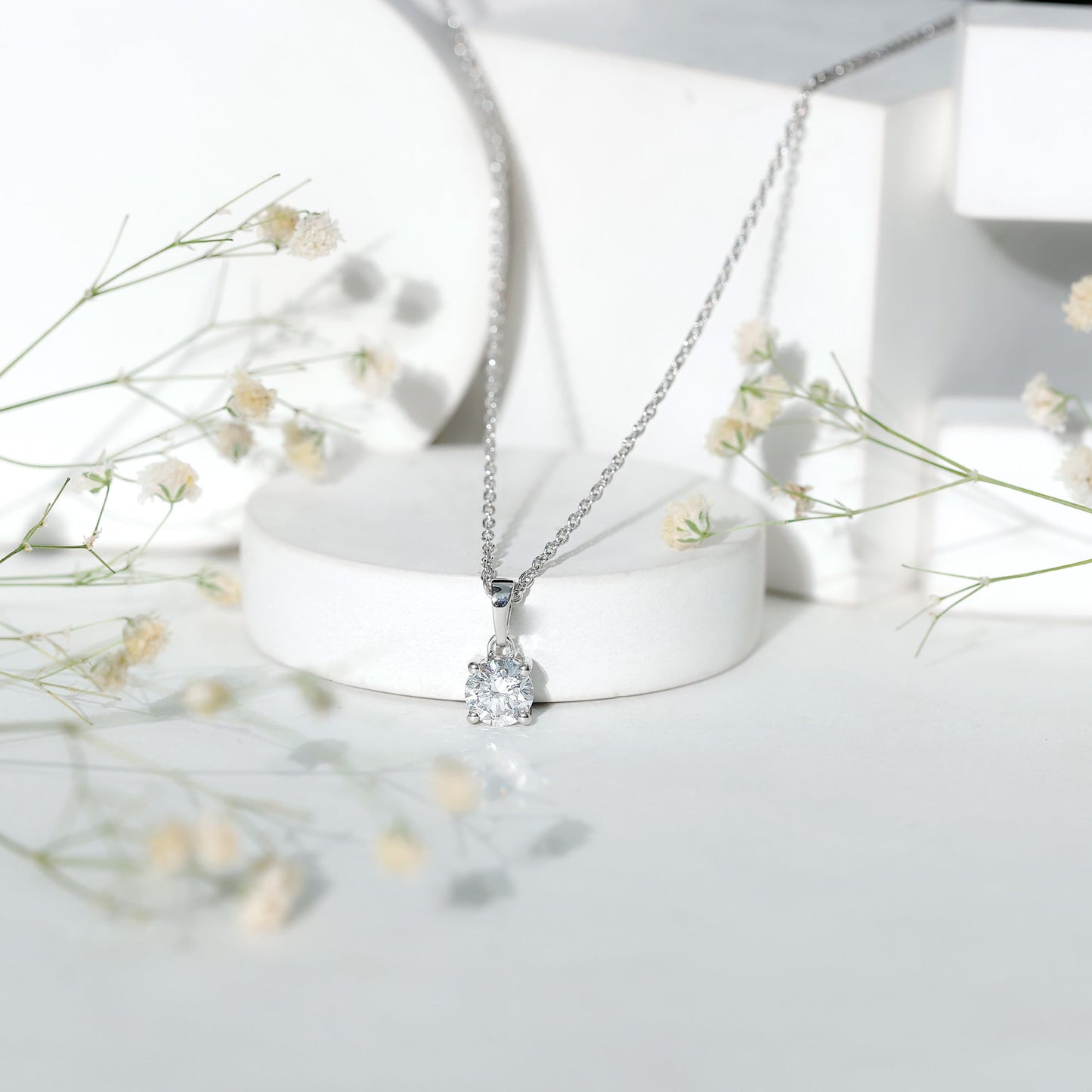 Certified 0.9 Carat Lab Grown Diamond Solitaire Necklace with Silver Chain