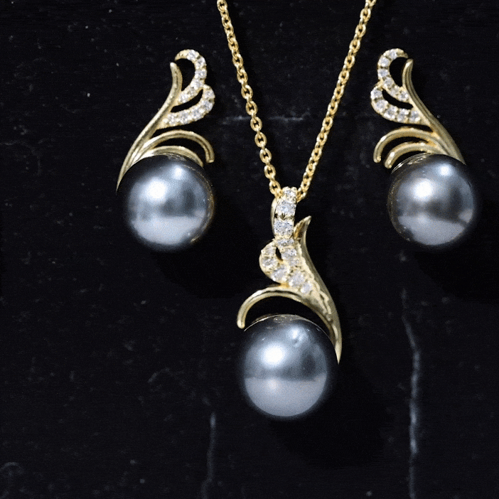 Designer Tahitian Black Pearl Necklace and Earrings Set with Moissanite