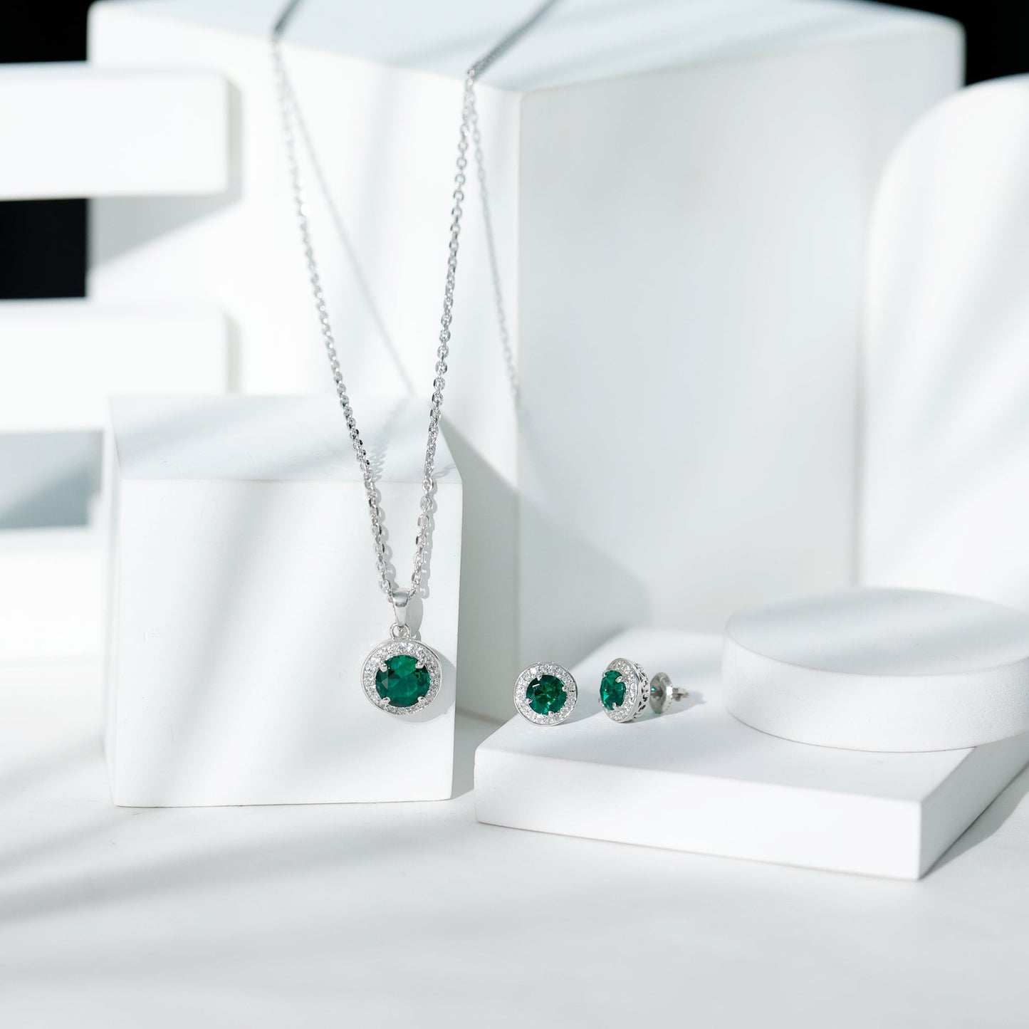 Certified 3.5 Carat Lab Grown Emerald Wedding Necklace and Earrings