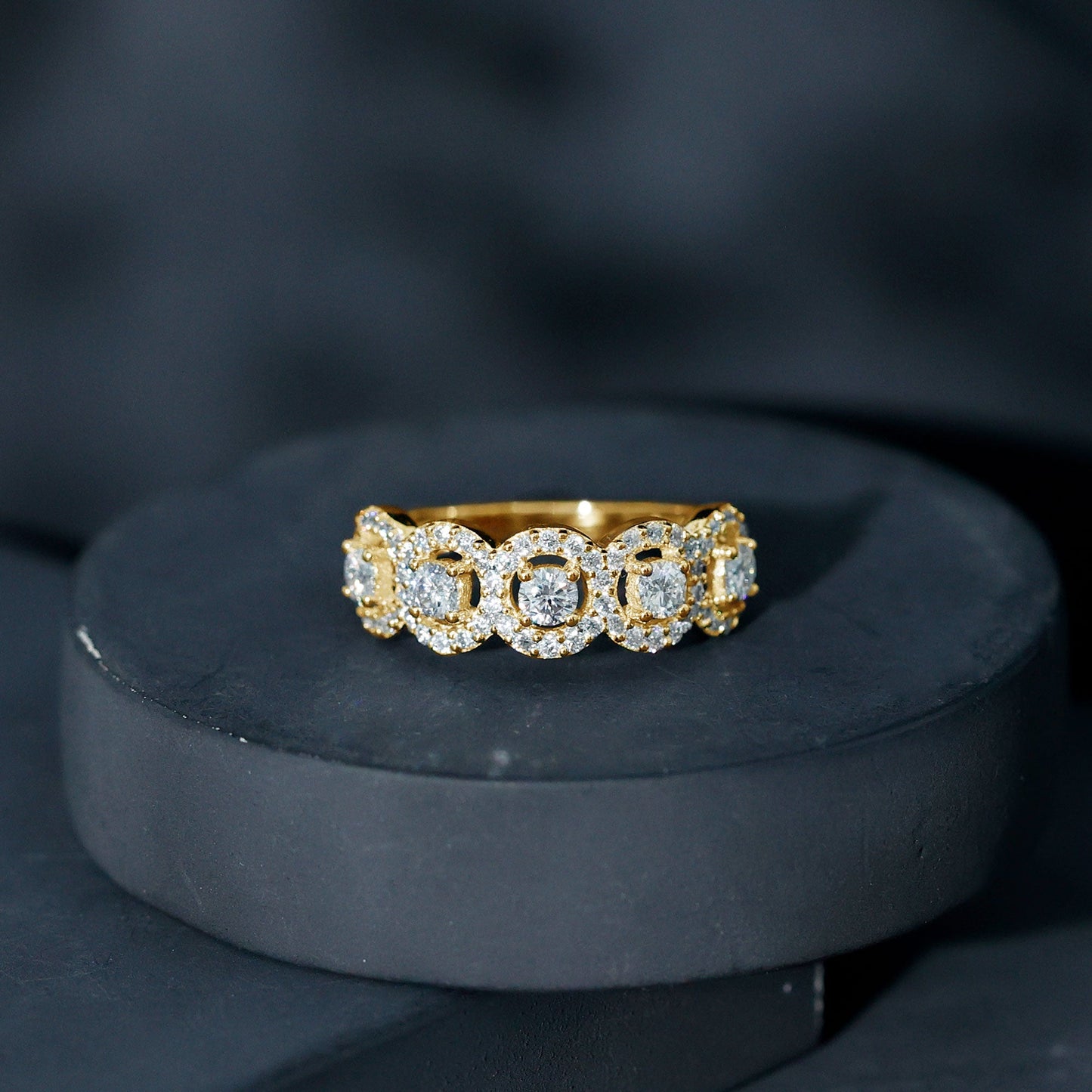 1.25 CT Round Cut Moissanite Halo Classic Band Ring