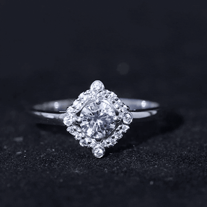 Certified 5 MM Lab Grown Diamond Unique Engagement Ring