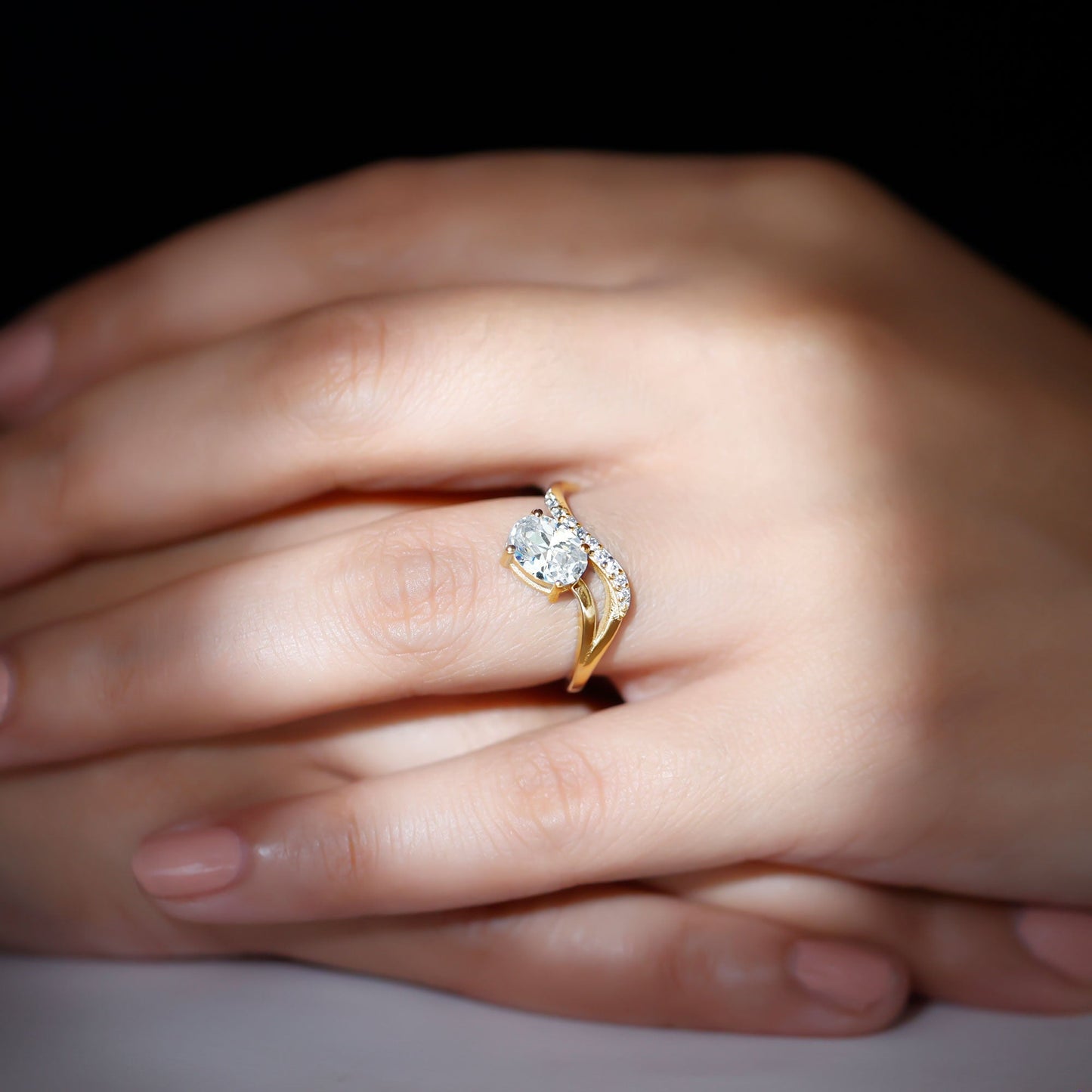 Certified Lab Grown Diamond 6X8 MM Oval Engagement Ring For Women