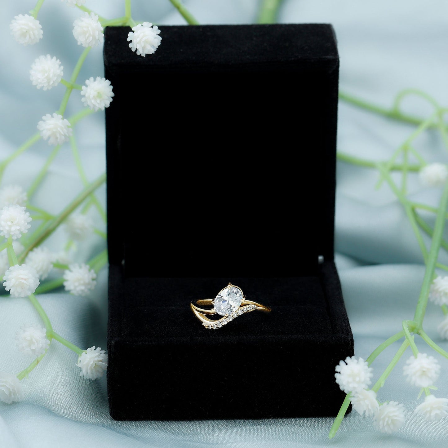 Certified Lab Grown Diamond 6X8 MM Oval Engagement Ring For Women