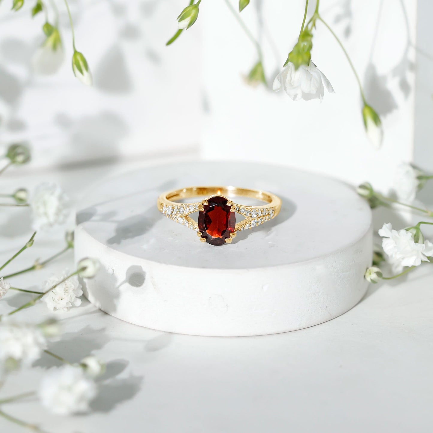 Natural 6X8 mm Garnet Oval Engagement Ring with Diamond Split Shank