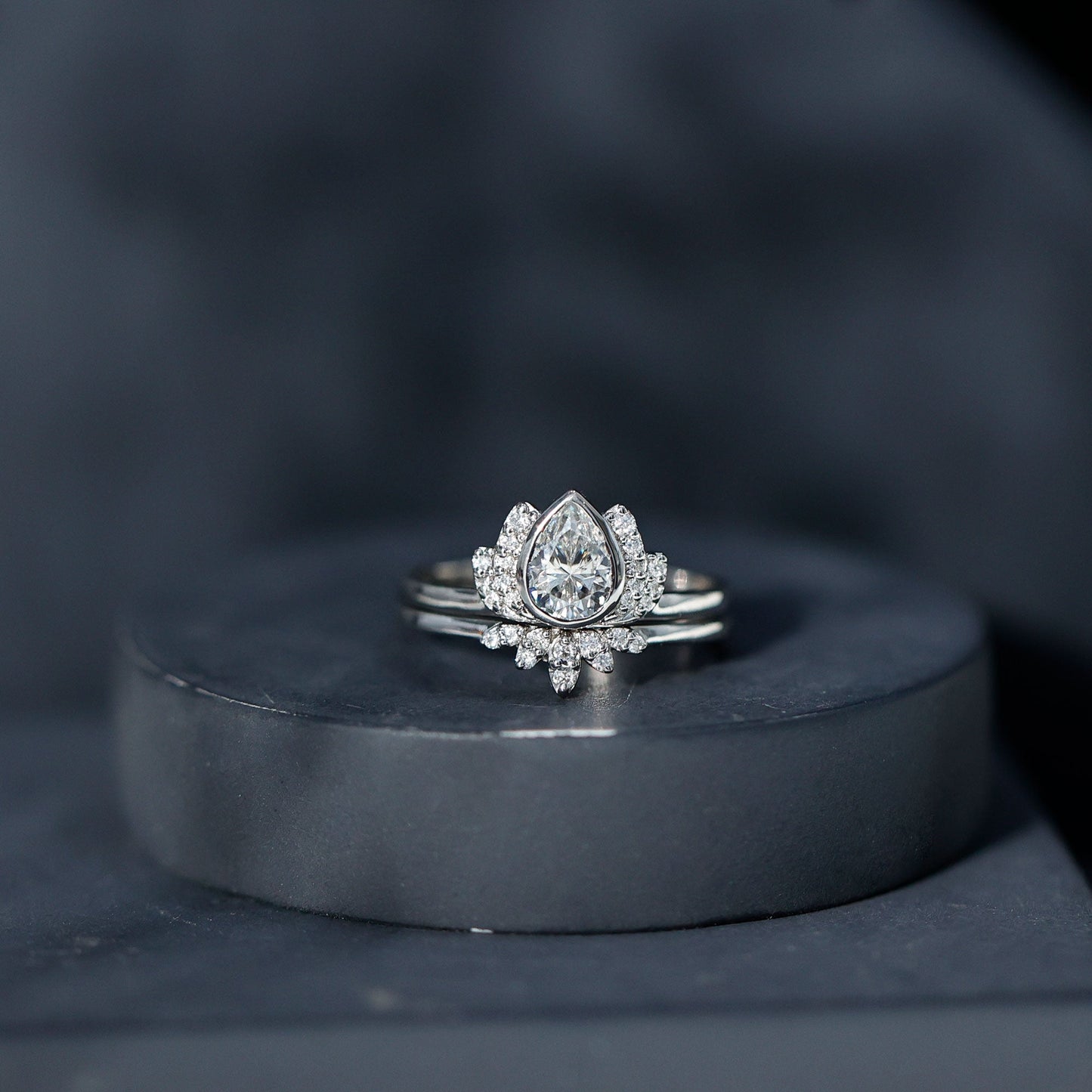Certified Zircon Lotus Floral Bridal Wedding Ring Set