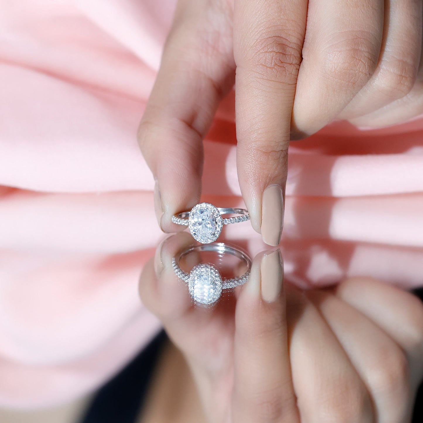 Oval Zircon Halo Engagement Ring