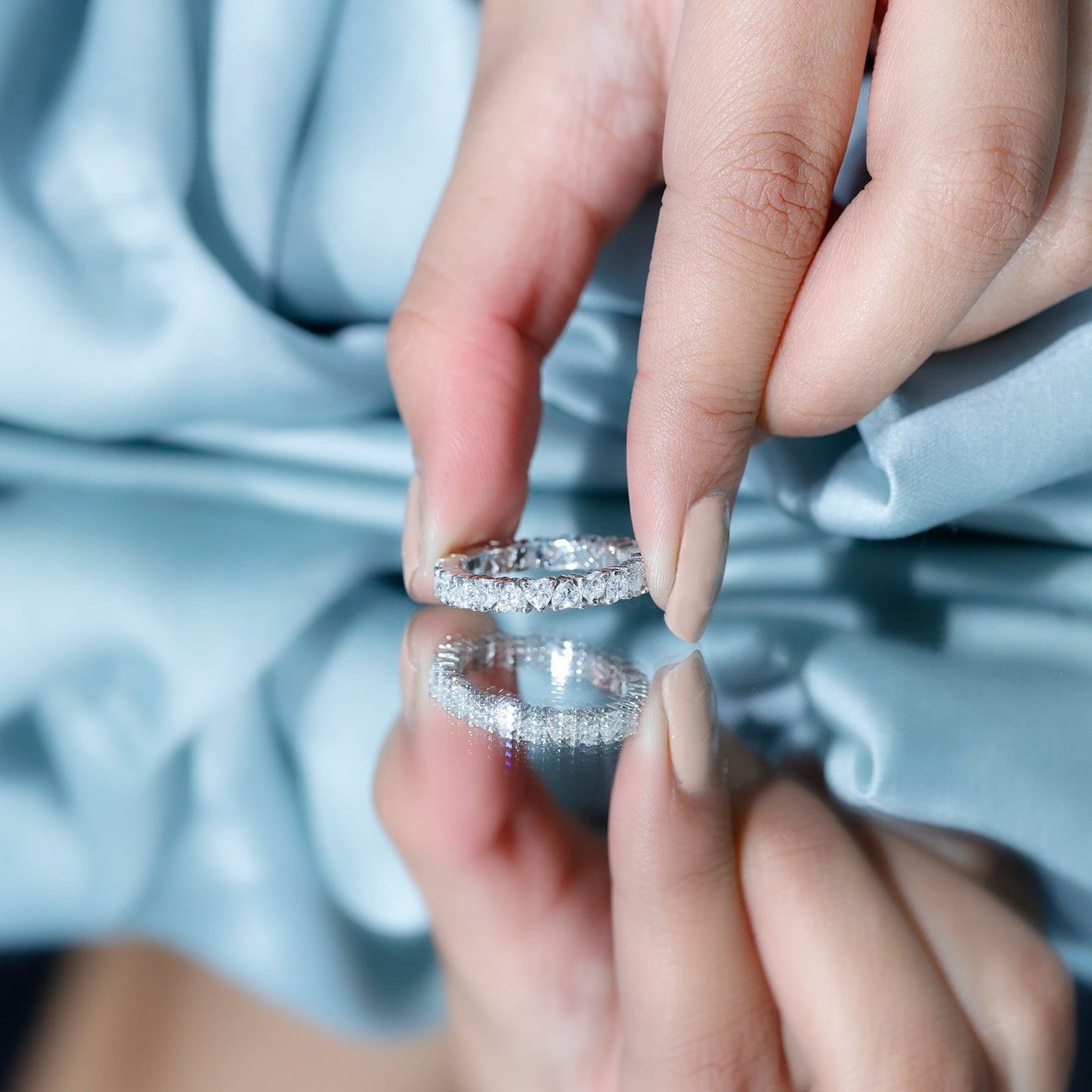 Claw Set Cubic Zirconia Heart Eternity Wedding Band Ring
