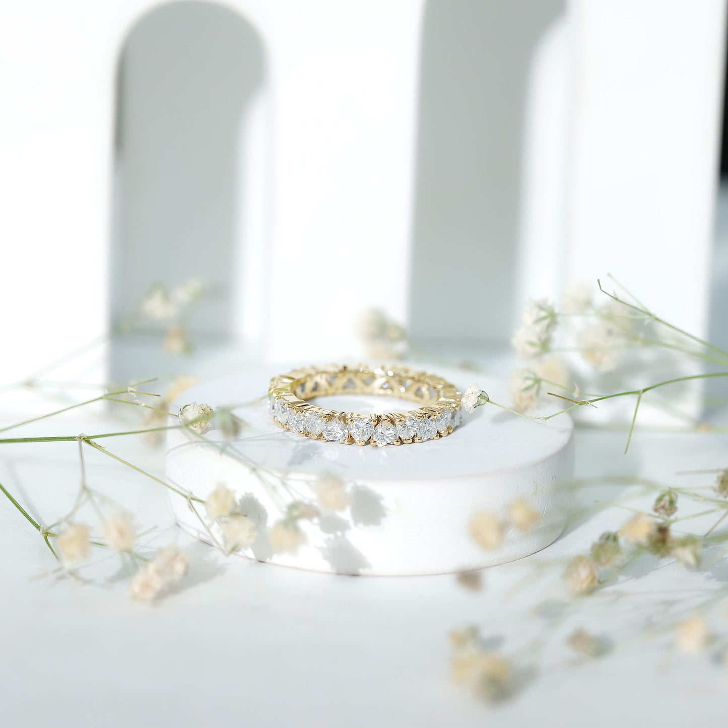 Claw Set Cubic Zirconia Heart Eternity Wedding Band Ring