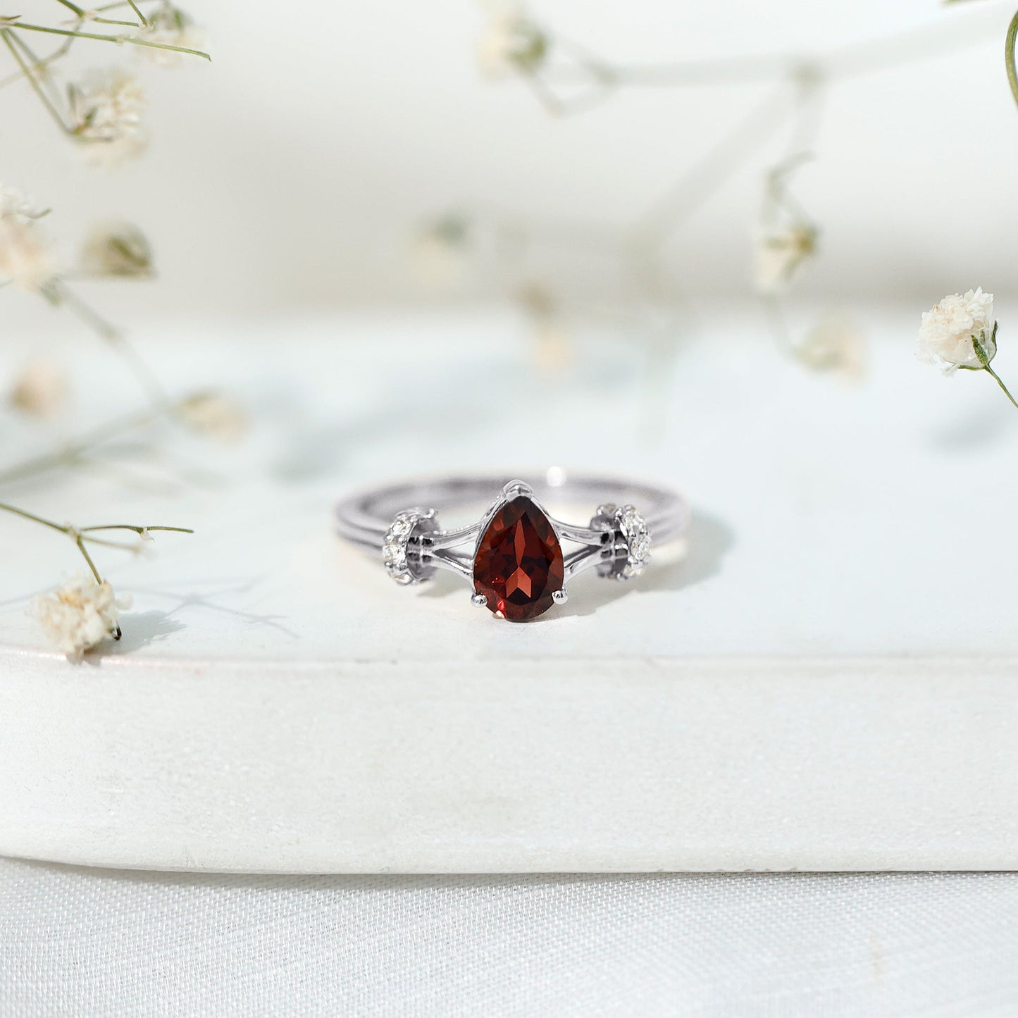 Certified Real 5X7mm Garnet Pear Shaped Engagement Ring with Diamond