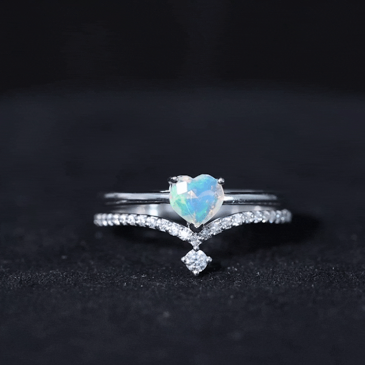 6mm Heart Ethiopian Opal Wedding Ring Set with Diamond