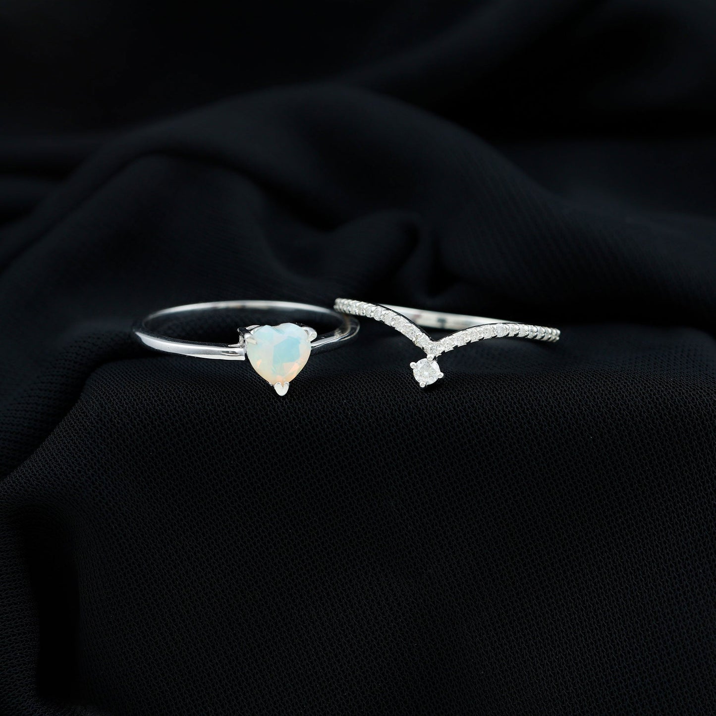 6mm Heart Ethiopian Opal Wedding Ring Set with Diamond