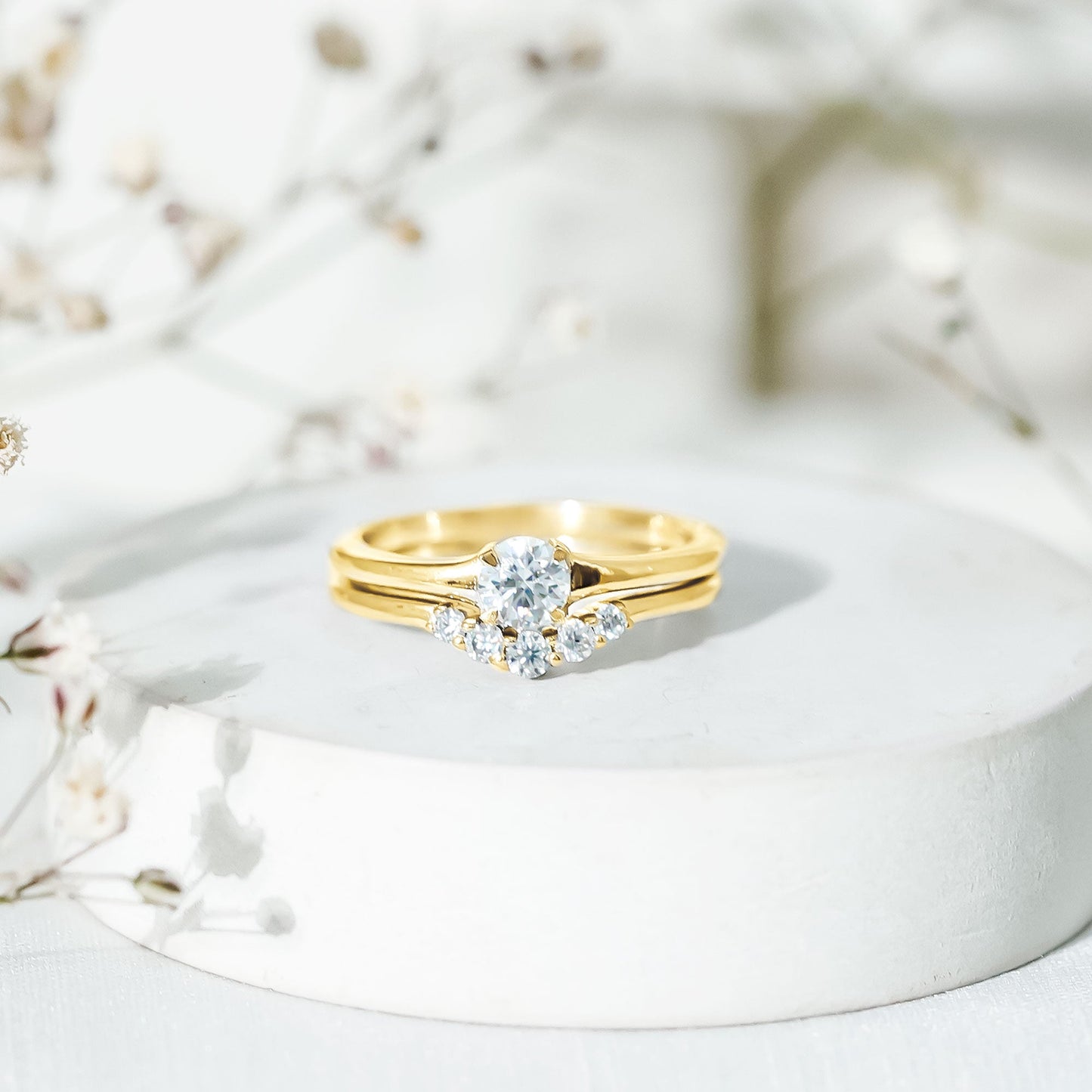 Real Diamond Minimal Wedding Ring Set
