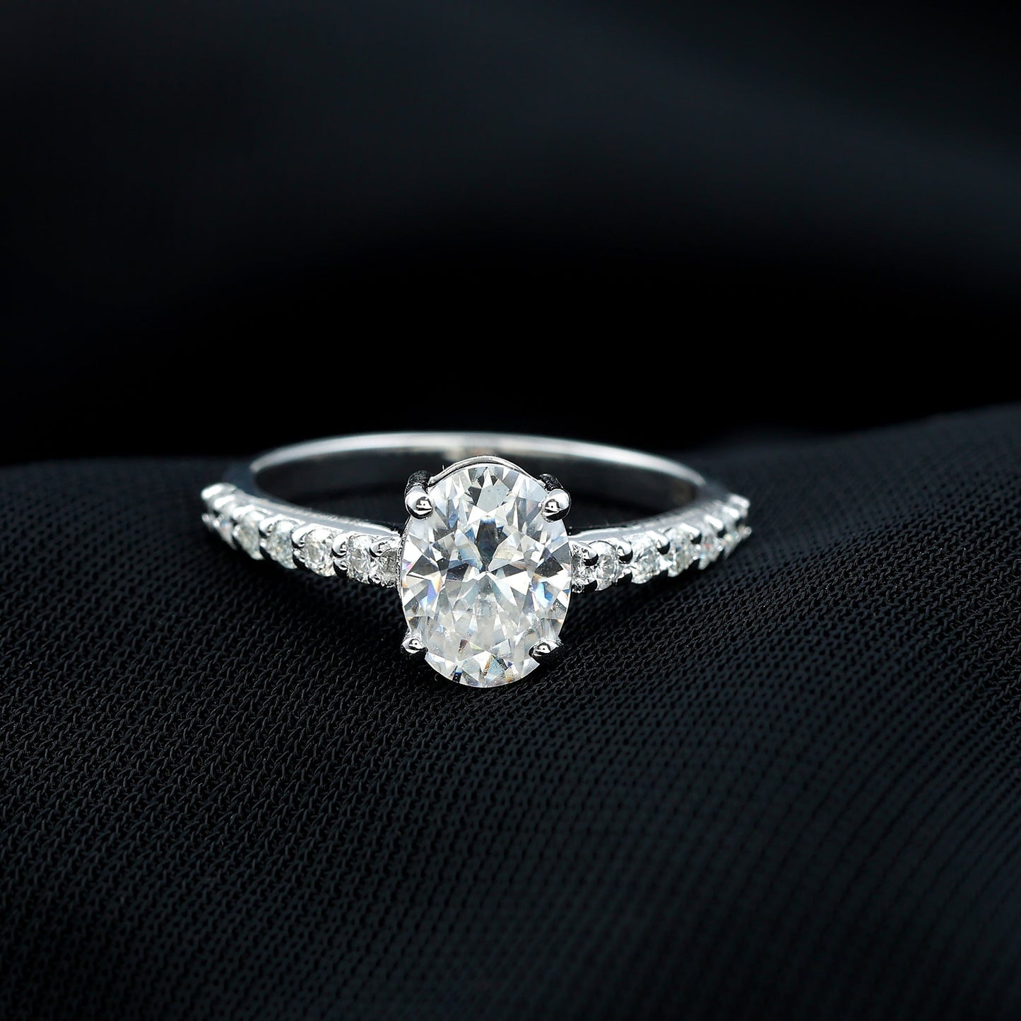 Certified 6X8 MM Lab Grown Diamond Oval Engagement Ring