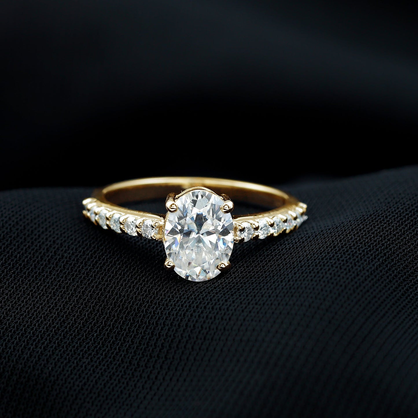 Certified 6X8 MM Lab Grown Diamond Oval Engagement Ring