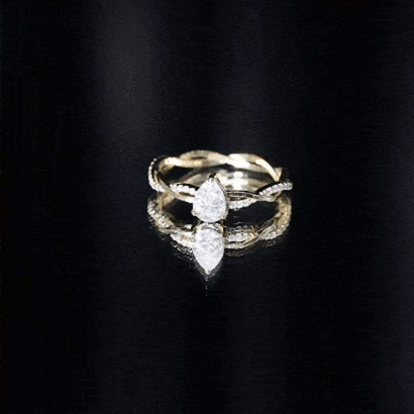 Lab Grown Diamond 5X7 MM Pear Shaped Engagement Ring