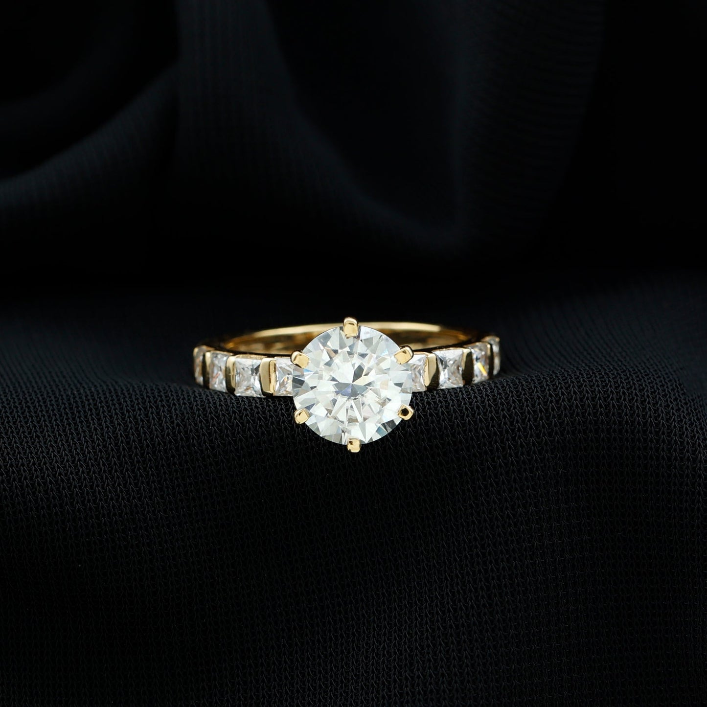Certified Lab Diamond 8 mm Round Engagement Ring With 6 Prong