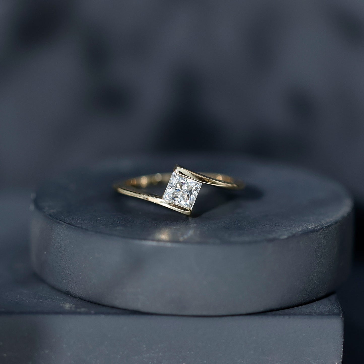 5 mm Princess Cut Lab Grown Diamond Ring With Tension Setting
